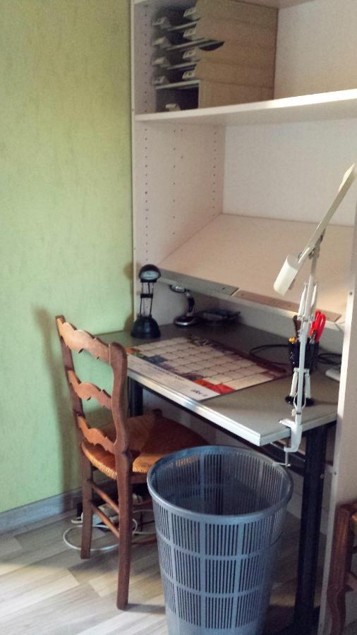 3 chambres privées dans un jardin d'hiver, garage voiture, vélos, motos Tourville-sur-Arques Exterior foto